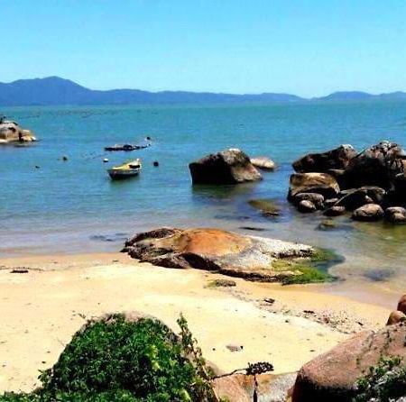 Casa Frente Mar Villa Governador Celso Ramos Dış mekan fotoğraf
