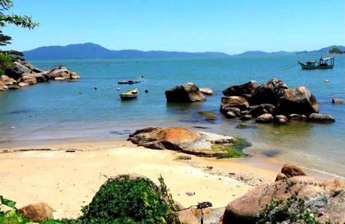 Casa Frente Mar Villa Governador Celso Ramos Dış mekan fotoğraf